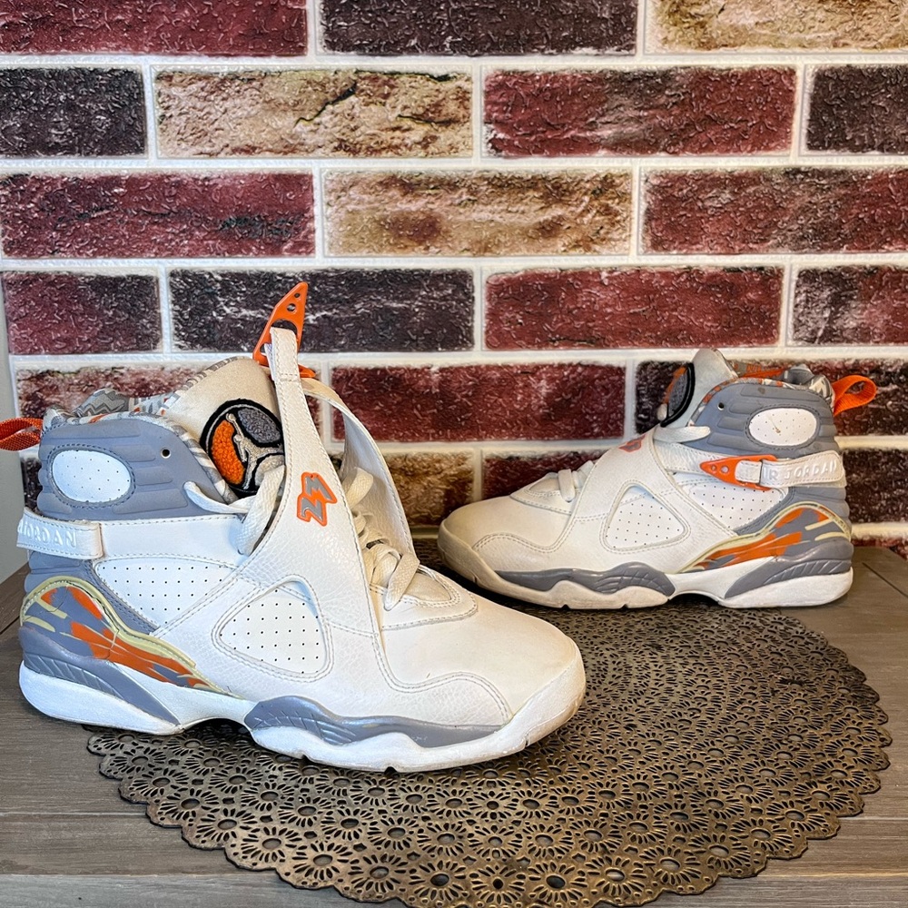 Jordan 8 youth size 6